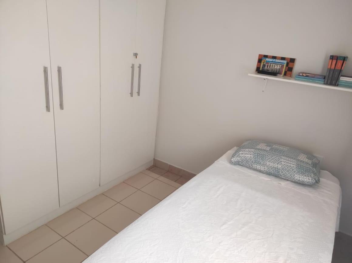 Apartamento Inteiro No Bairro Santa Monica Uberlândia Eksteriør billede